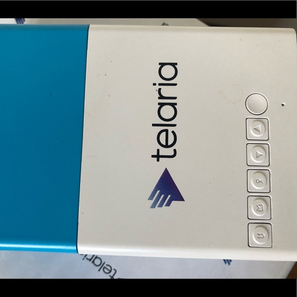 Mini Projector - Picture 5 of 7